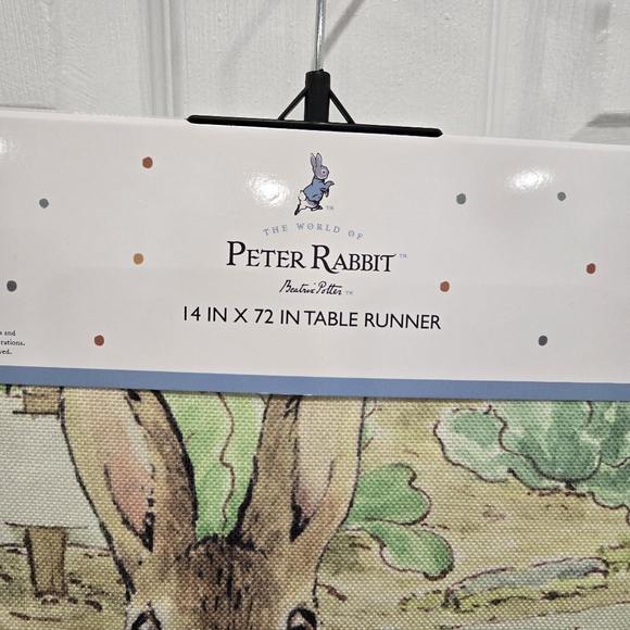 Peter Rabbit Easter Table Runner New - Picture 2 of 6